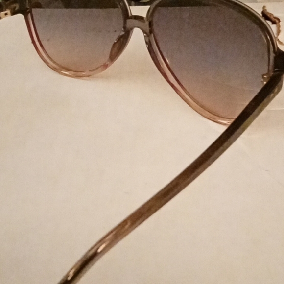 Quay shoreline sunglasses with case - Picture 3 of 4